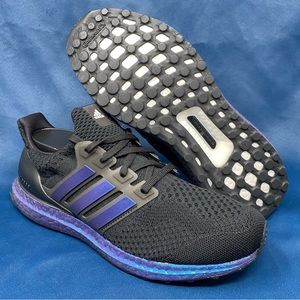 Adidas Ultraboost 5.0 DNA Black Metallic Blue Sneaker (GY8614) Men’s Size 8.5
